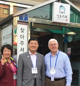 John Mucha with Korean Rotarians